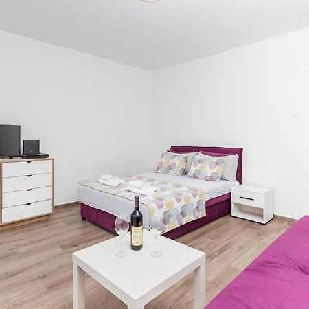 Studio Apartman Scardona 科托尔 外观 照片