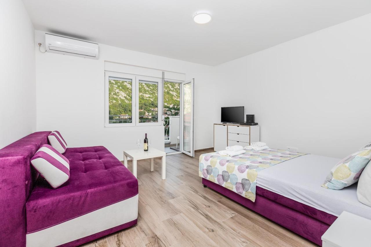 Studio Apartman Scardona 科托尔 外观 照片