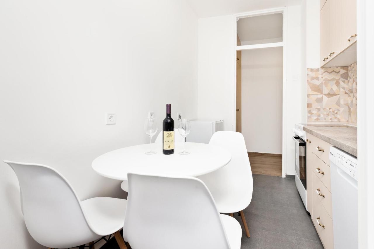 Studio Apartman Scardona 科托尔 外观 照片